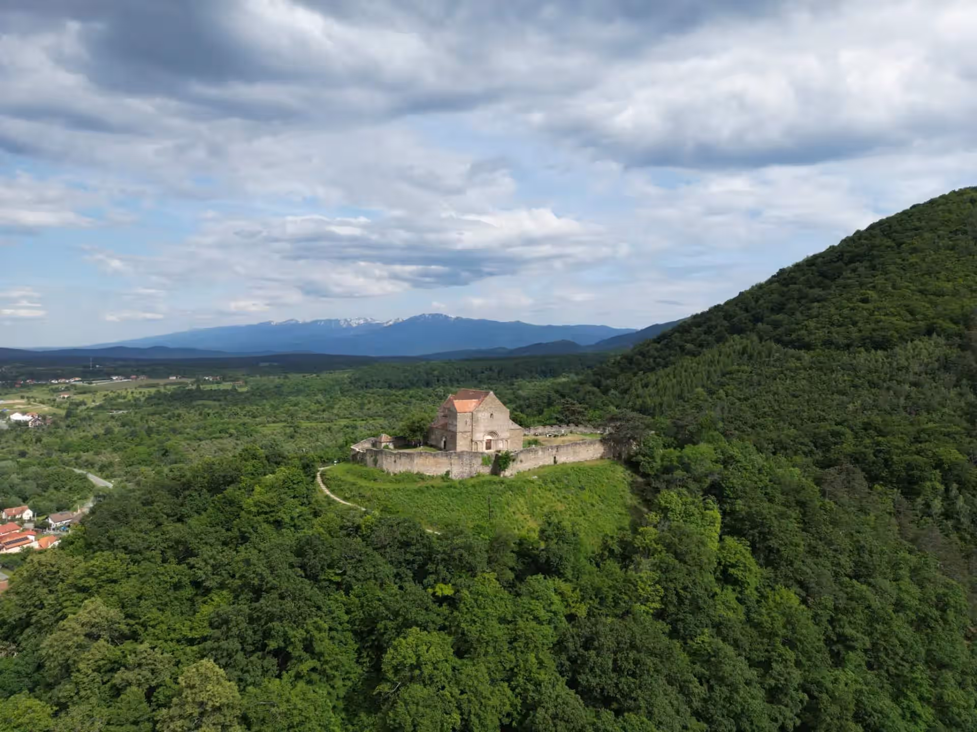 Cetatea Cisnădioara din Cisnădioara, România, fotografia 18 Cetatea Cisnădioara din Cisnădioara, România, fotografia 18