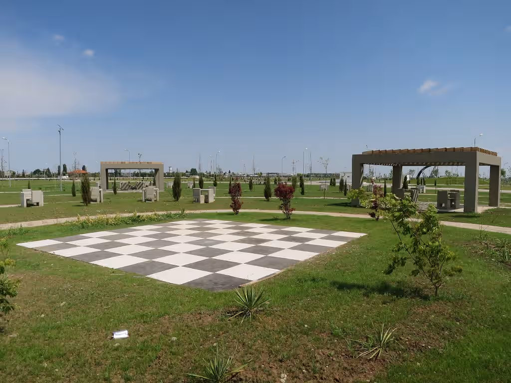 Parcul Municipal Vest din Ploiești, România, fotografia 5 Parcul Municipal Vest din Ploiești, România, fotografia 5