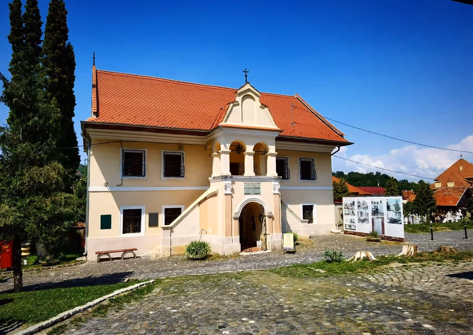 Muzeul Prima Școală Românească din Brașov, România, fotografia 5