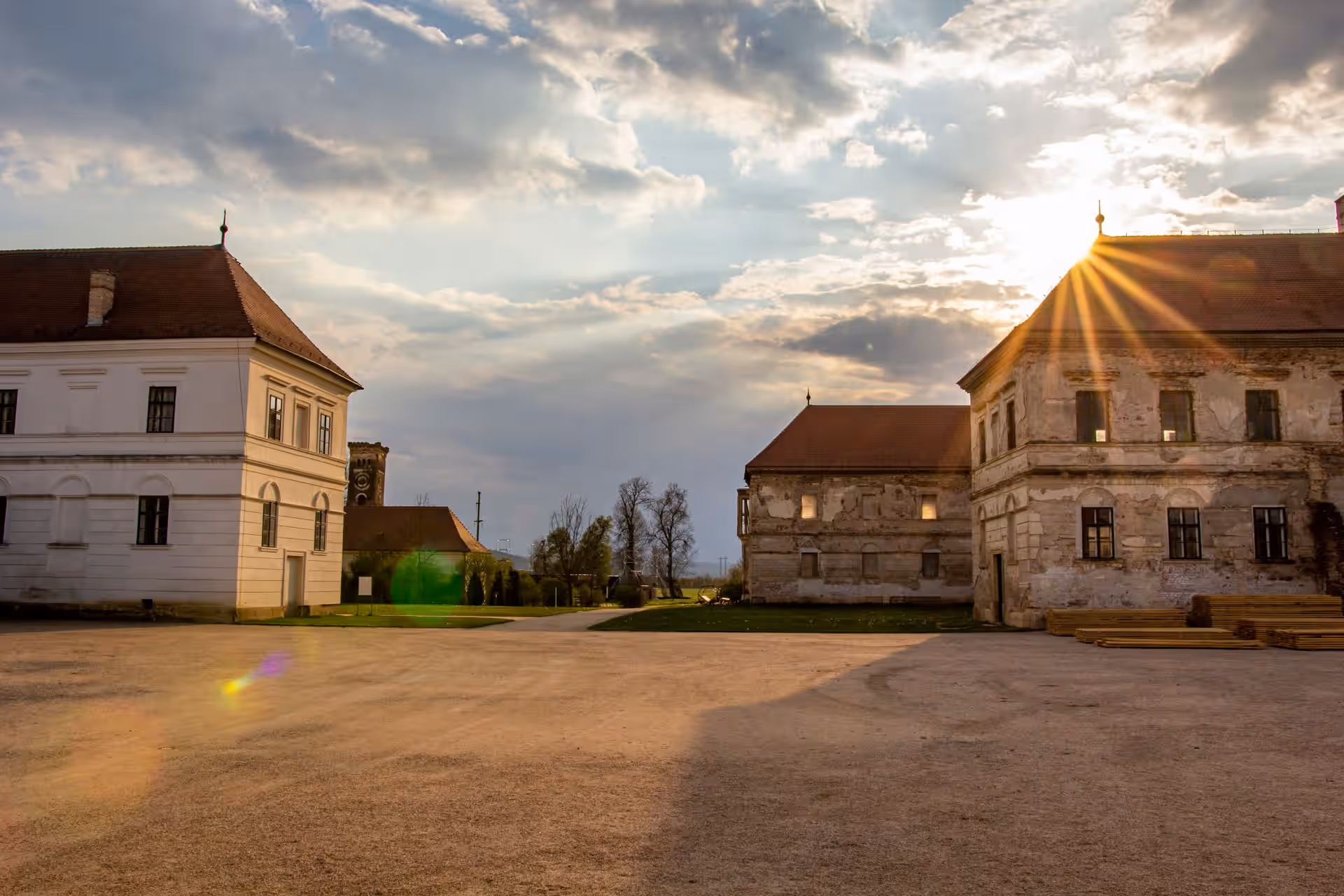 Castelul Bánffy Bonțida din Bonțida, România, fotografia 11