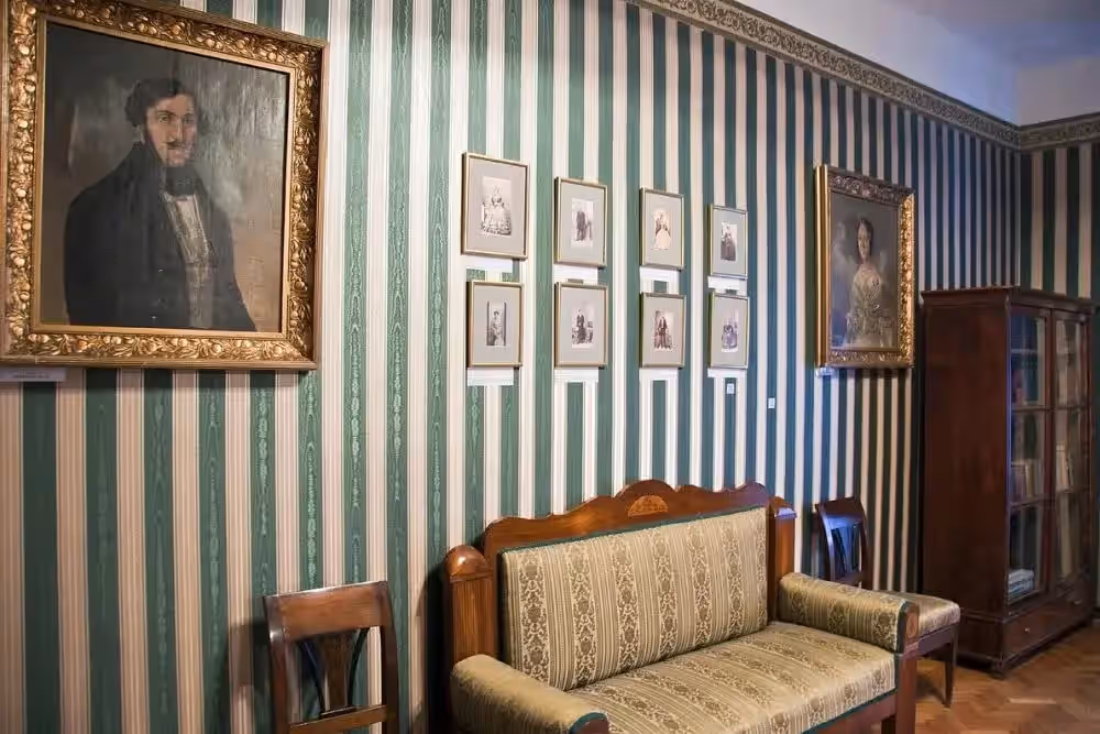 Muzeul Casa Mureșenilor din Brașov, România, fotografia 6