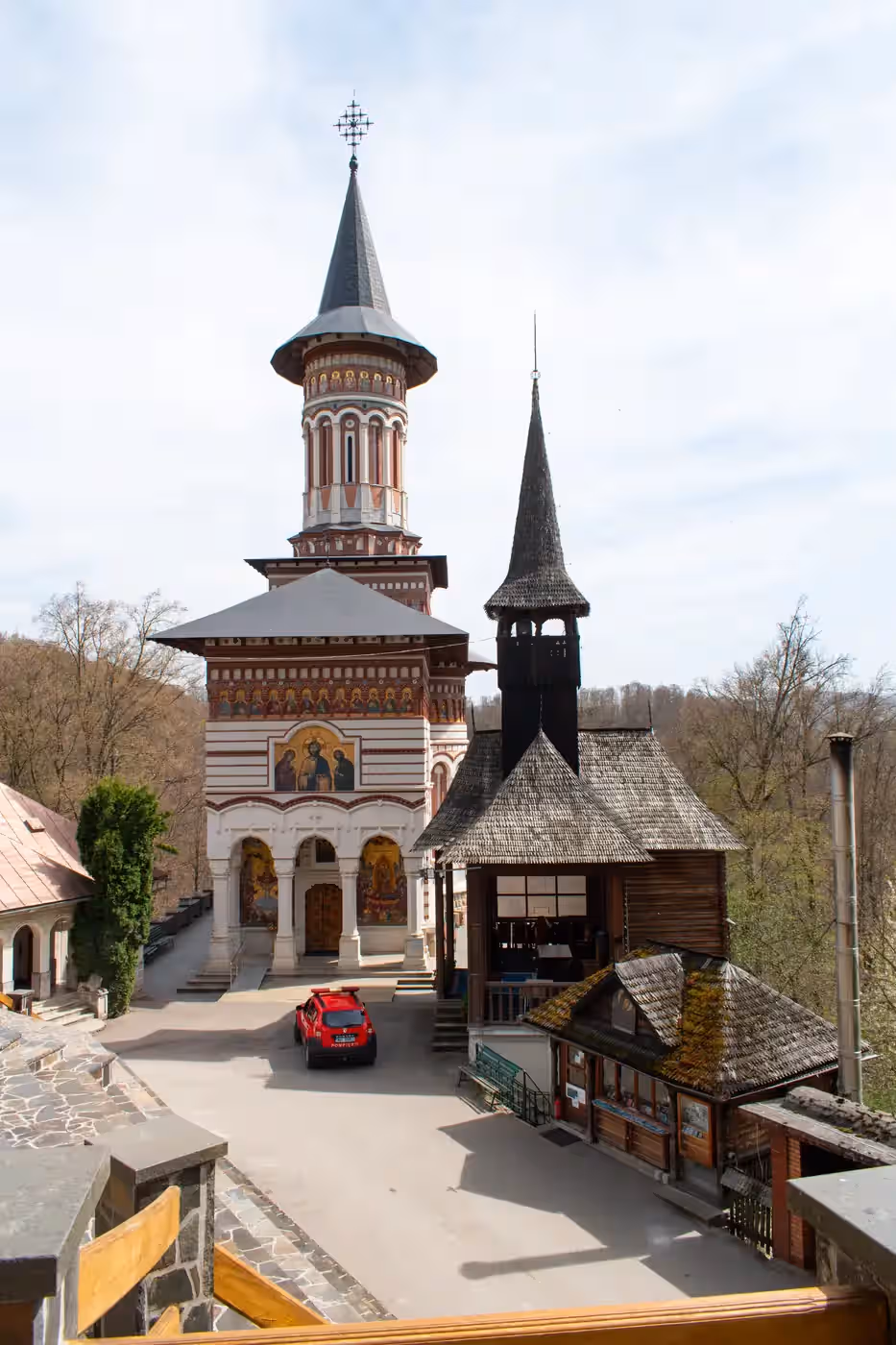 Mănăstirea Rohia din Rohia, România, fotografia 13 Mănăstirea Rohia din Rohia, România, fotografia 13
