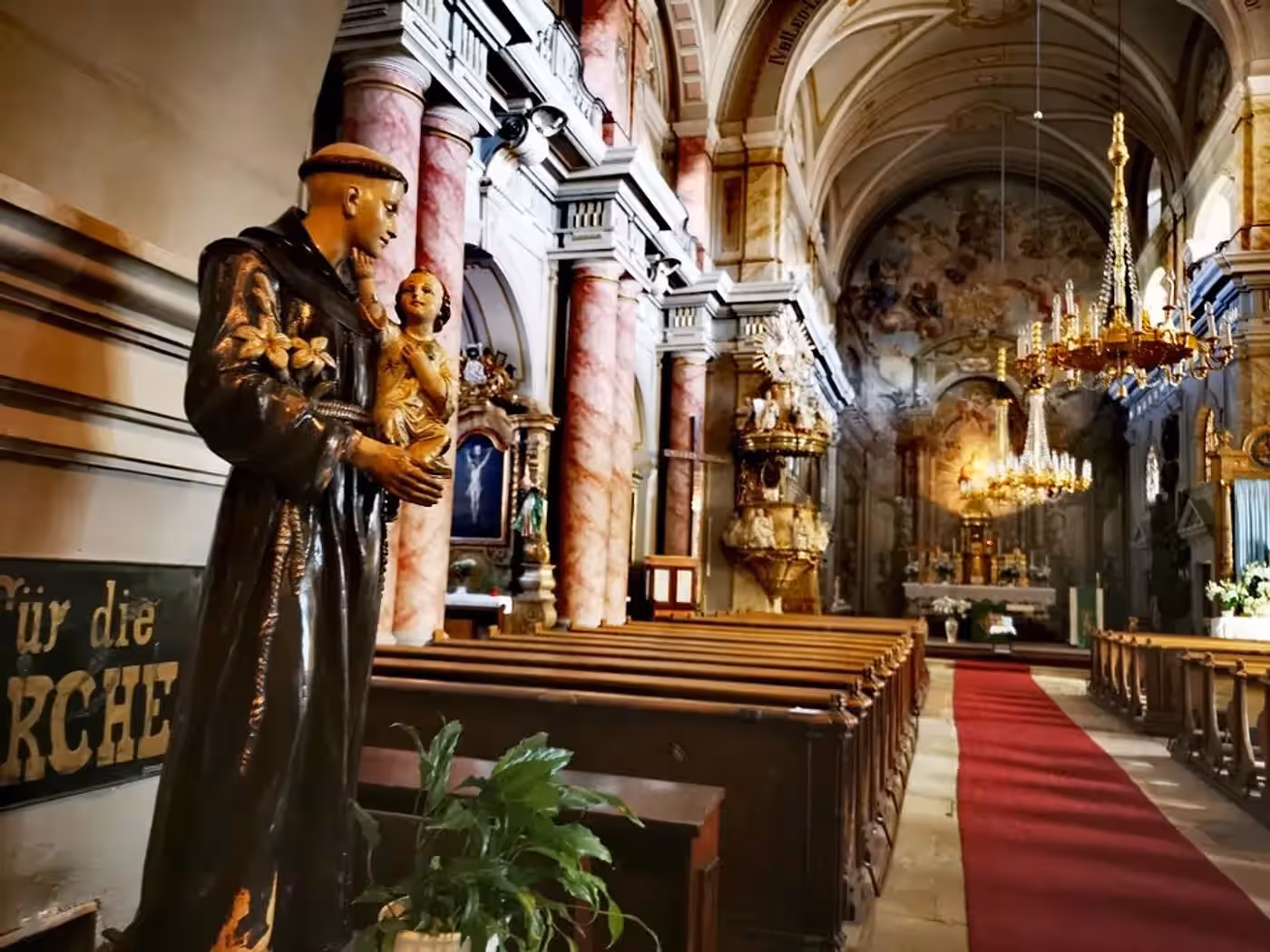 Biserica Romano-Catolică „Sfânta Treime” Sibiu din Sibiu, România, fotografia 8