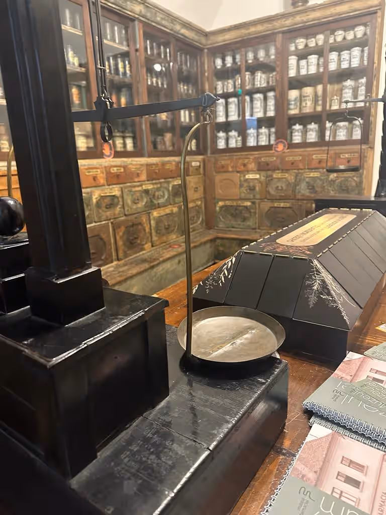 Muzeul Farmaciei Cluj din Cluj-Napoca, România, fotografia 4