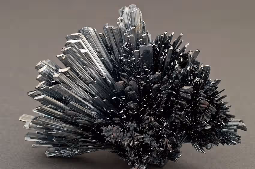 Muzeul de Mineralogie Victor Gorduza din Baia Mare, România, fotografia 4