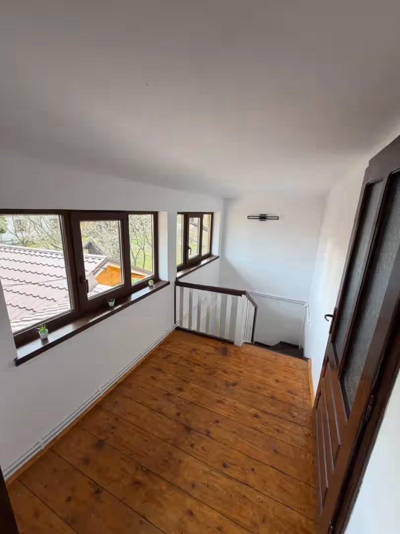Casa Pietrele Doamnei din Câmpulung Moldovenesc, România, fotografia 8 Casa Pietrele Doamnei din Câmpulung Moldovenesc, România, fotografia 8