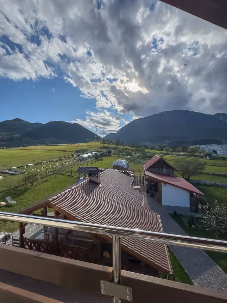 Popasul Piatra Craiului din Zărnești, România, fotografia 41