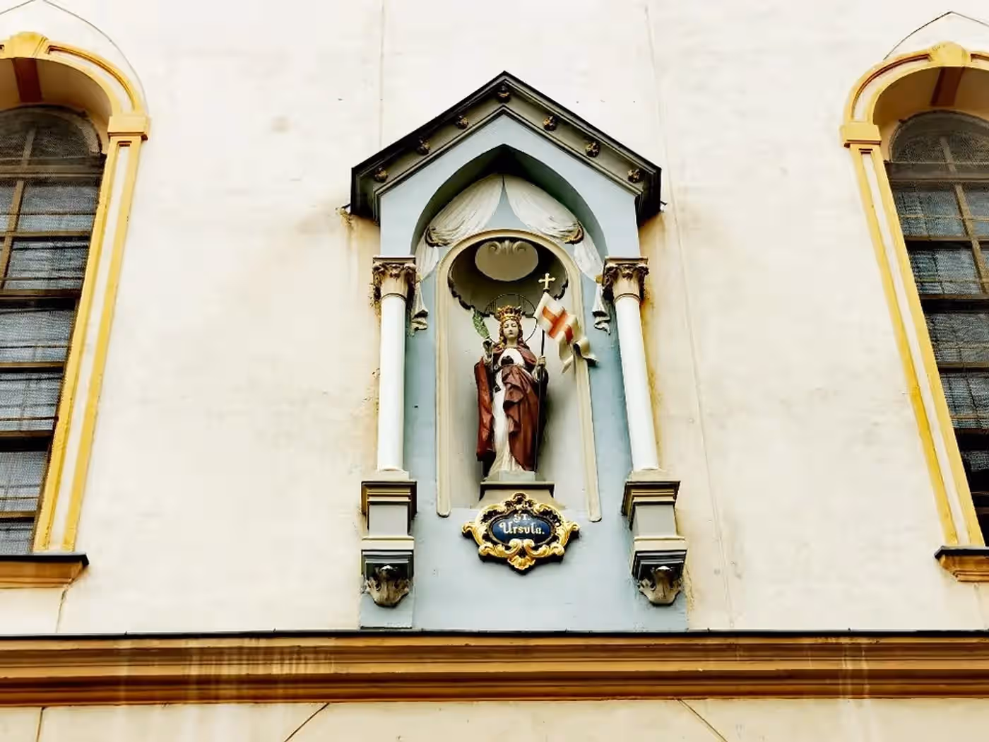 Biserica și Mănăstirea Ursulinelor Sibiu din Sibiu, România, fotografia 2