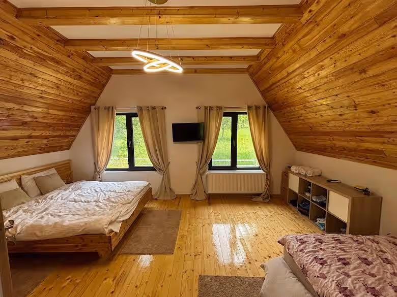 A-frame Sofi's House, cabană A-frame de închiriat integral în Valea Doftanei, Prahova, fotografia 7 A-frame Sofi's House, cabană A-frame de închiriat integral în Valea Doftanei, Prahova, fotografia 7