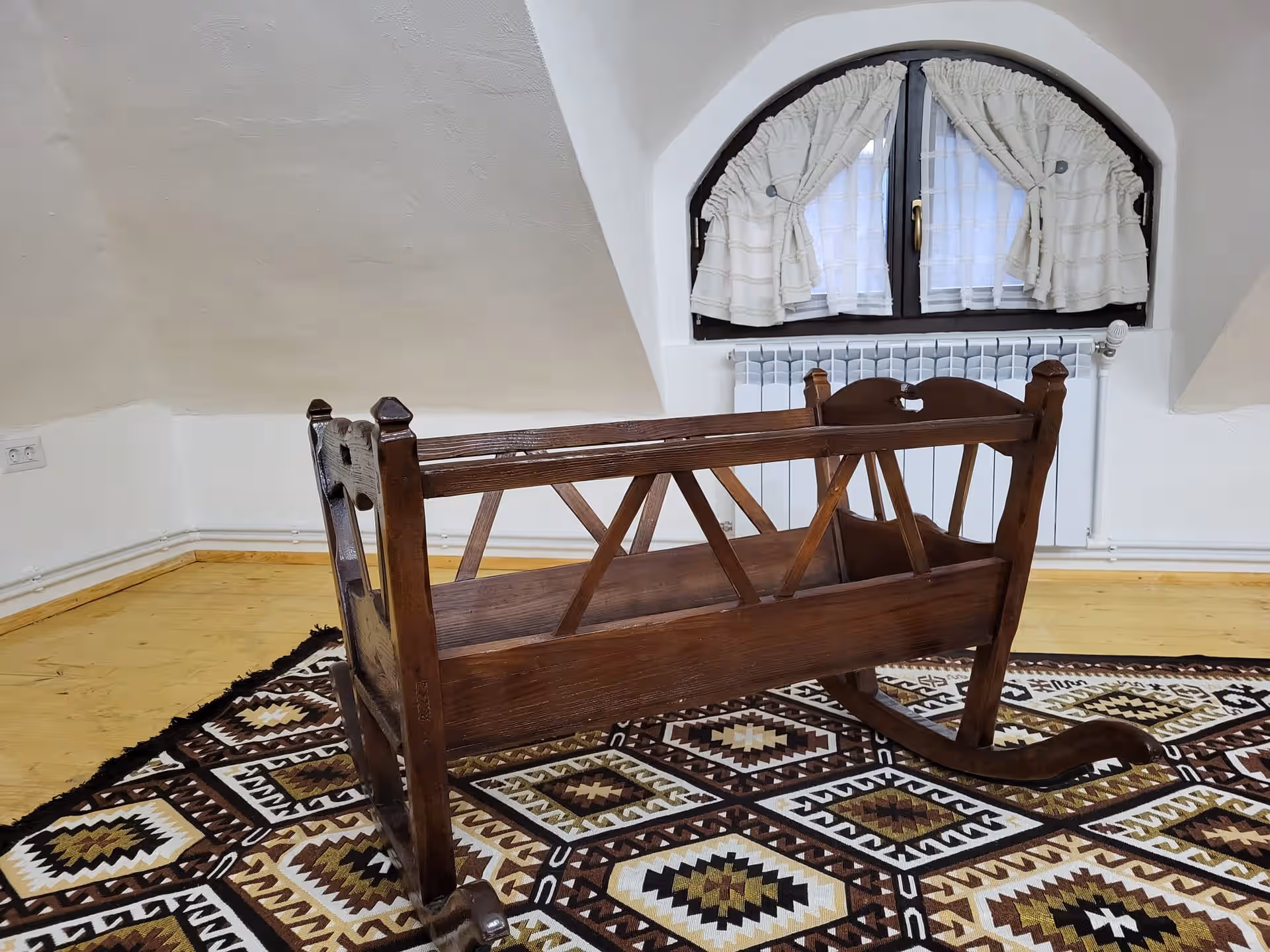 Cerdacul cu Amintiri, cazare tradițională în Câmpulung Moldovenesc, Bucovina, fotografia 15
