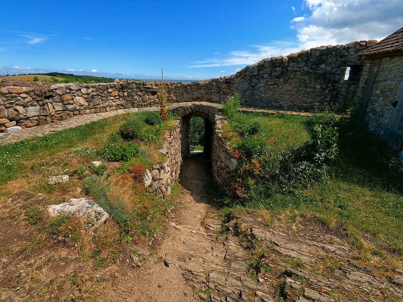 Cetatea Cisnădioara din Cisnădioara, România, fotografia 5 Cetatea Cisnădioara din Cisnădioara, România, fotografia 5