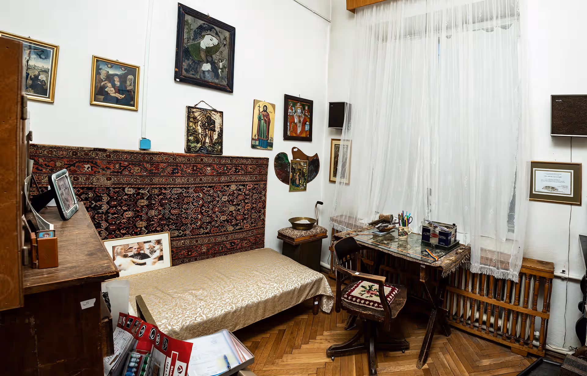 Muzeul de Artă Ion Irimescu din Fălticeni, România, fotografia 6