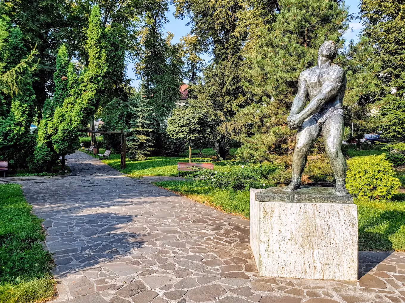 Parcul Universității Suceava din Suceava, România, fotografia 2