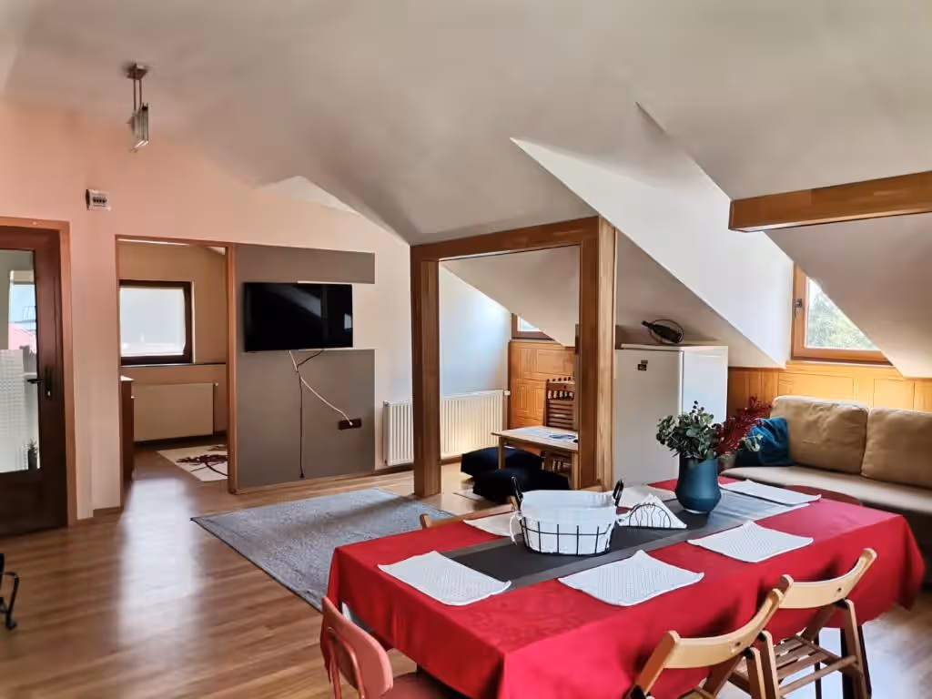 Zoso Home, cazare cu camere cu baie proprie în Bușteni, Valea Prahovei, fotografia 17