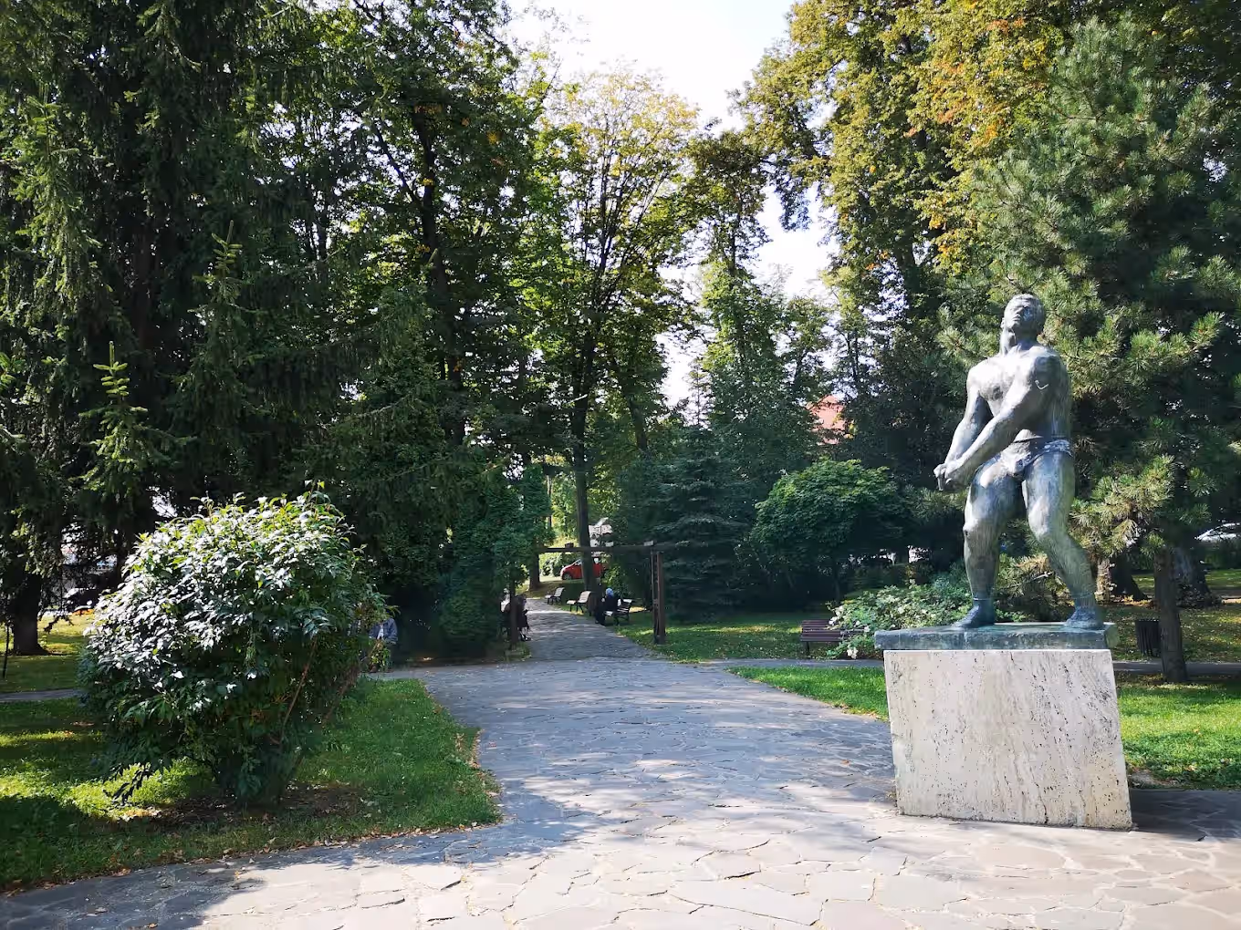Parcul Universității Suceava din Suceava, România, fotografia 10