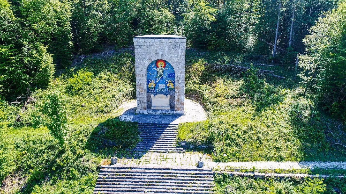 Muzeul Memorial Octavian Goga din Ciucea, România, fotografia 9