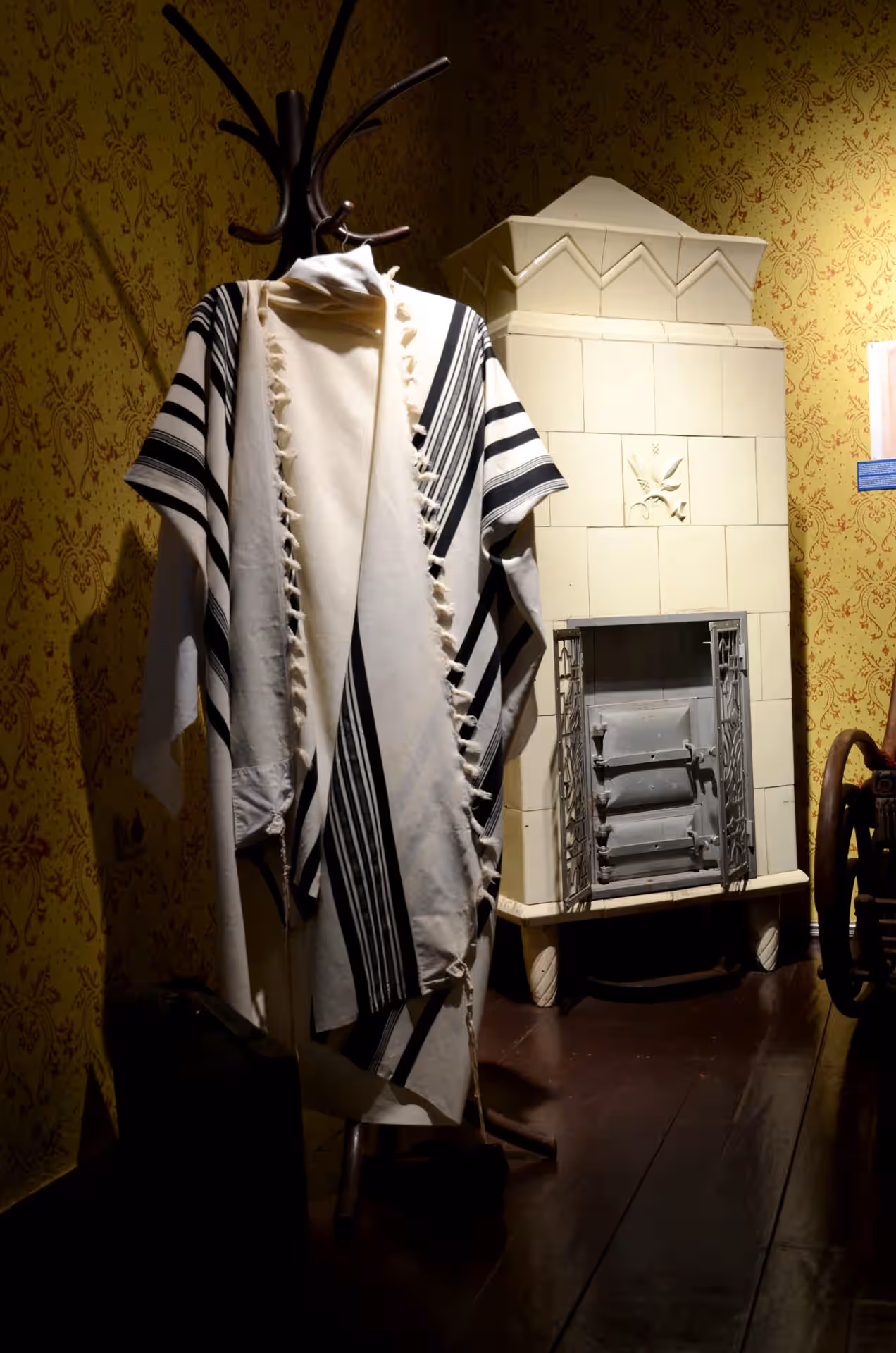 Casa Memorială Elie Wiesel din Sighetu Marmației, România, fotografia 13