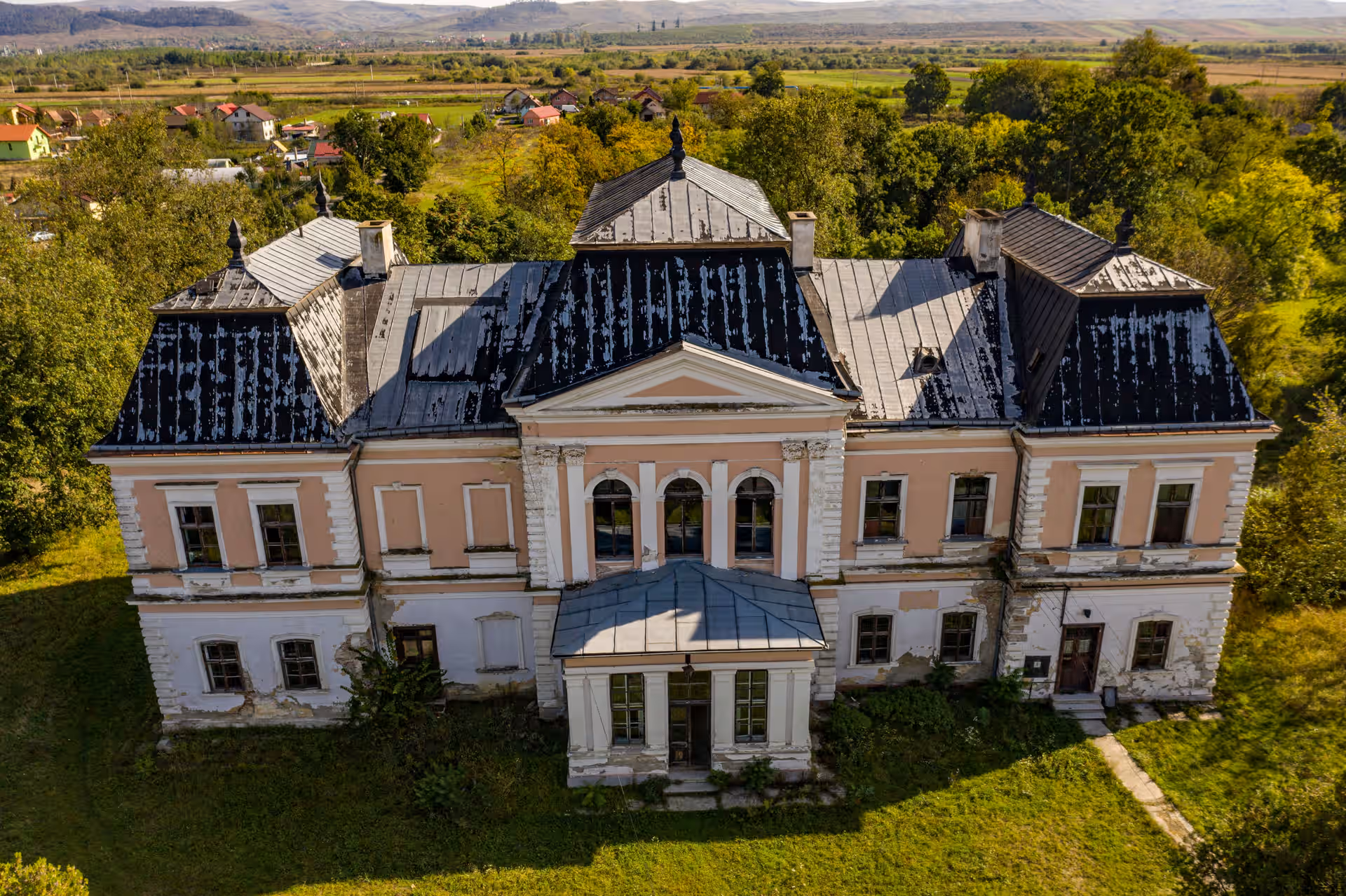 Castelul Bánffy Răscruci din Răscruci, România Castelul Bánffy Răscruci din Răscruci, România