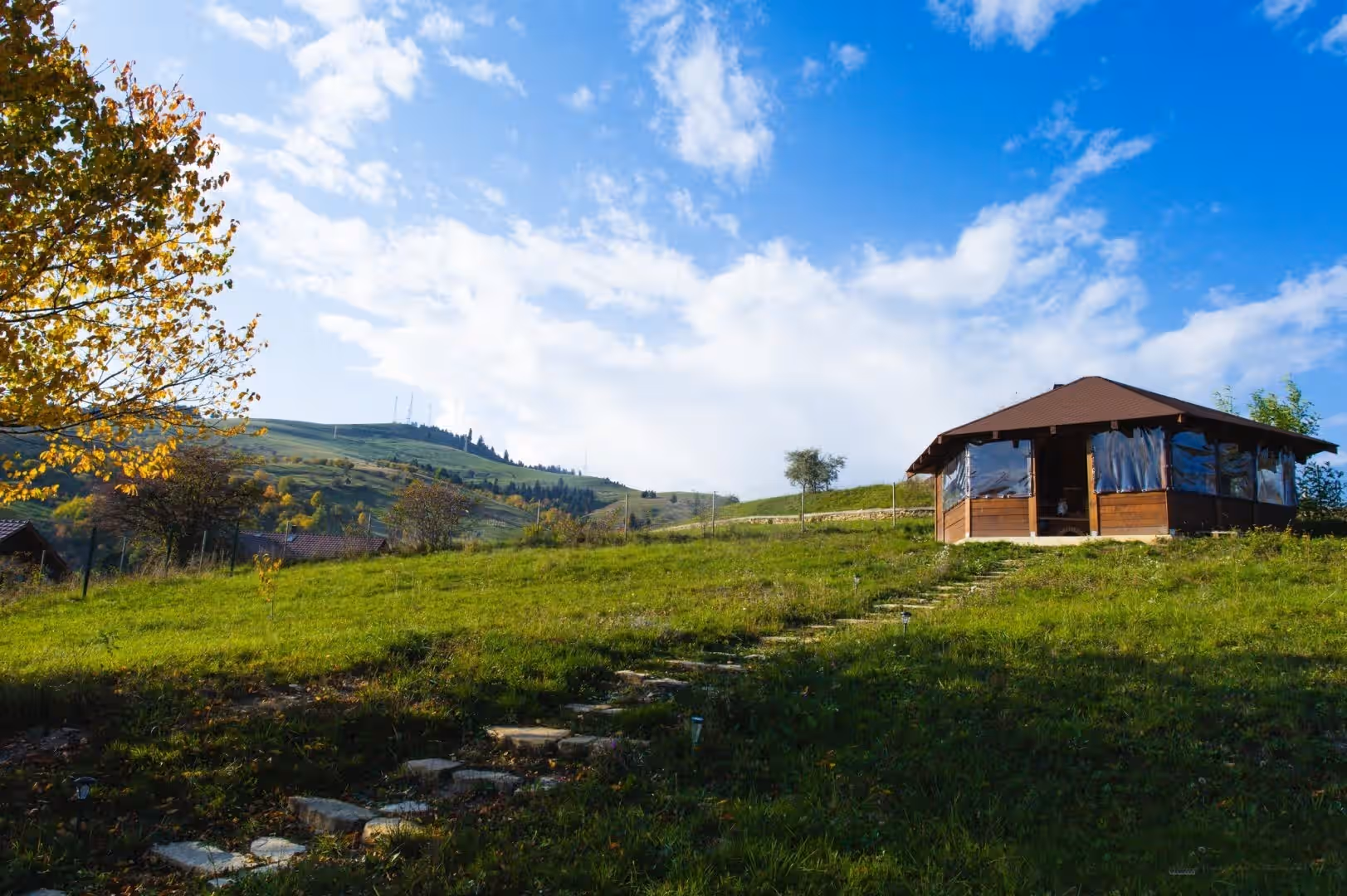 Chalet First Hill, cabană de închiriat integral cu saună în Gura Humorului, Bucovina, fotografia 47 Chalet First Hill, cabană de închiriat integral cu saună în Gura Humorului, Bucovina, fotografia 47