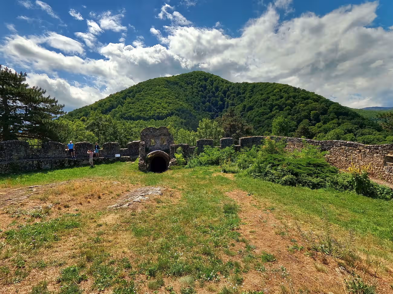 Cetatea Cisnădioara din Cisnădioara, România, fotografia 9 Cetatea Cisnădioara din Cisnădioara, România, fotografia 9