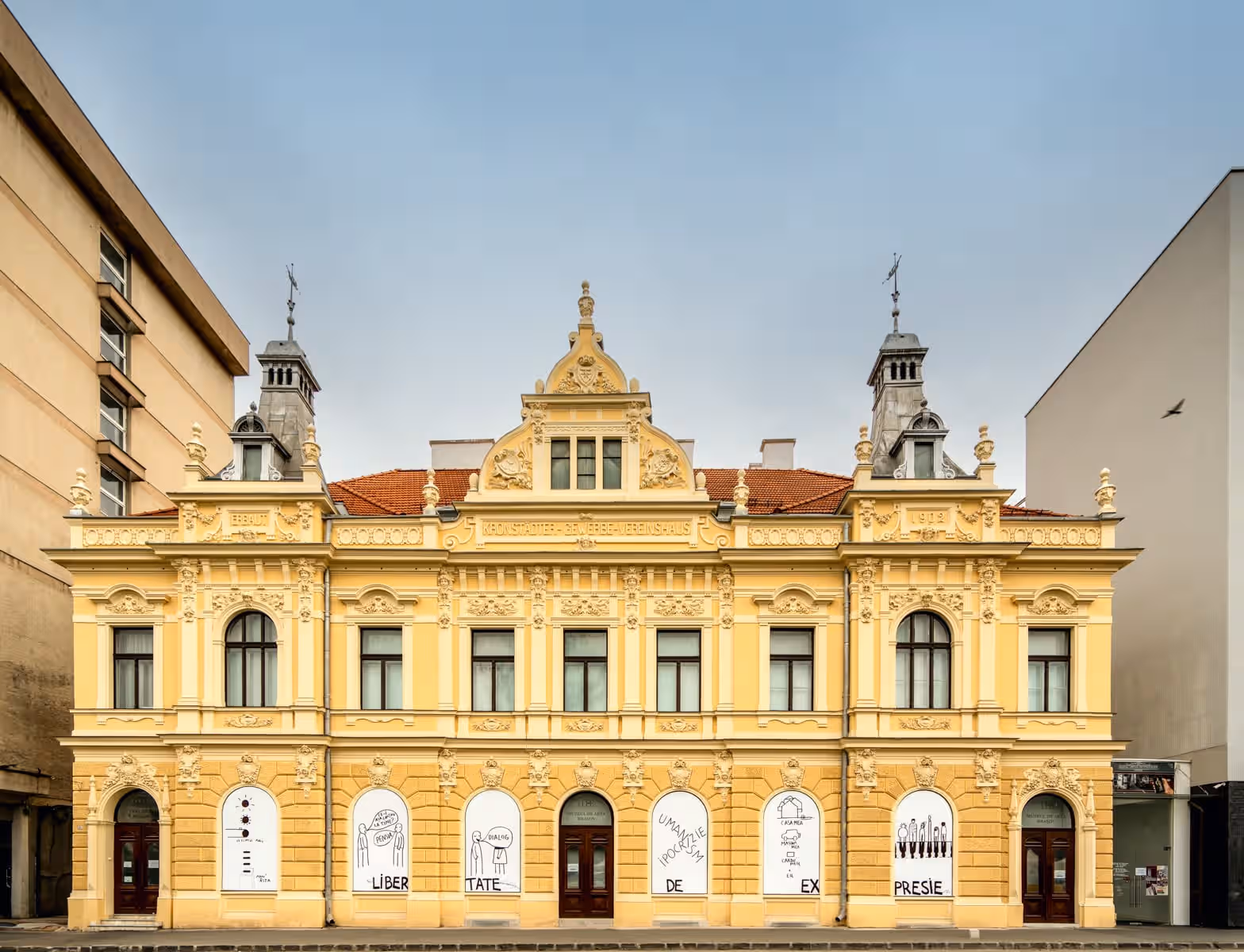 Muzeul de Artă Brașov din Brașov, România, fotografia 12 Muzeul de Artă Brașov din Brașov, România, fotografia 12