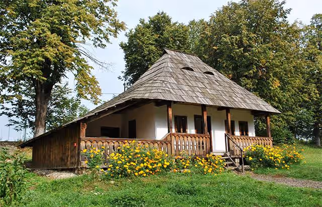 Muzeul Satului Brănean din Bran, România, fotografia 16