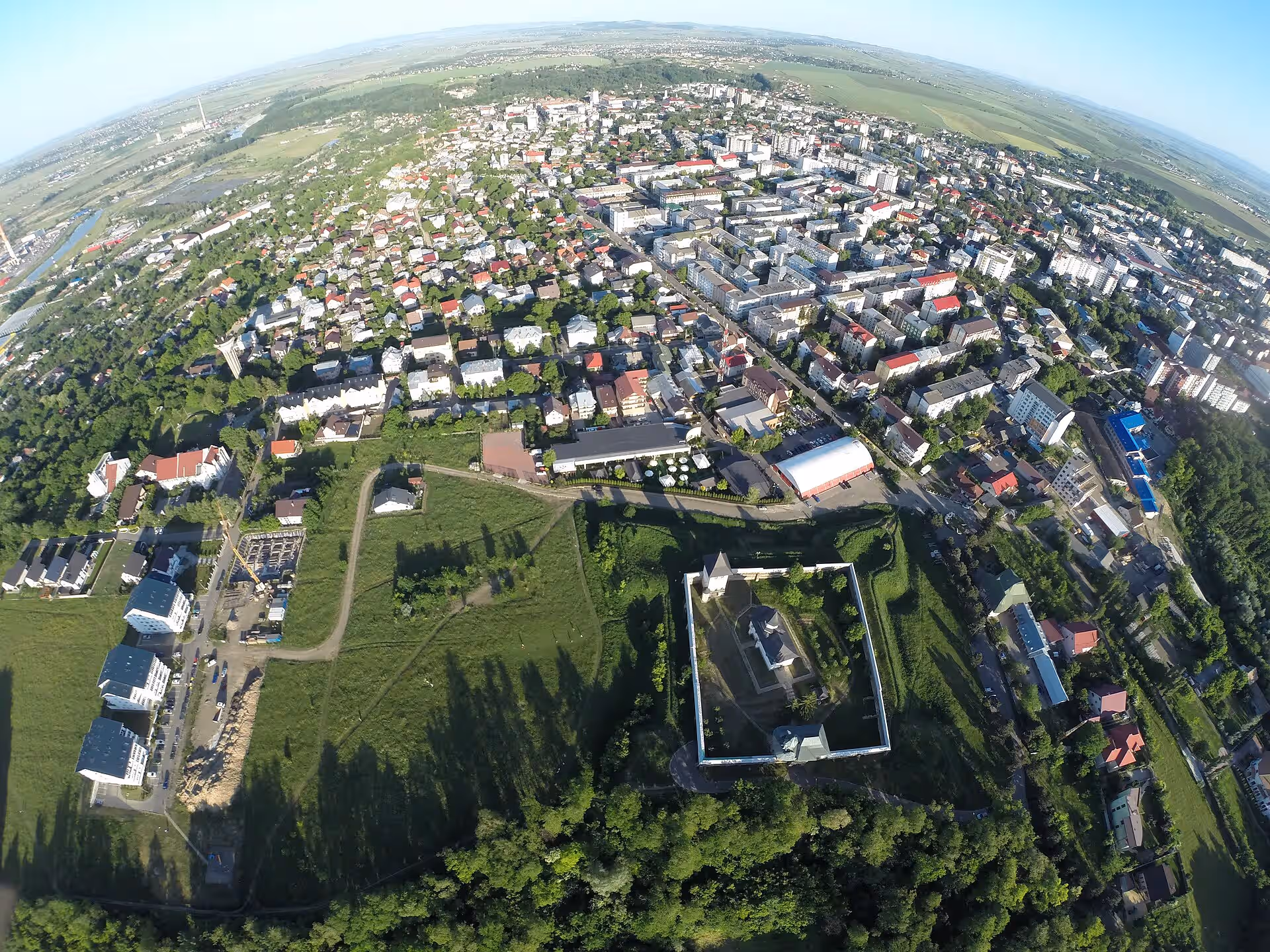 Complexul Fortificat Zamca din Suceava, România, fotografia 5 Complexul Fortificat Zamca din Suceava, România, fotografia 5