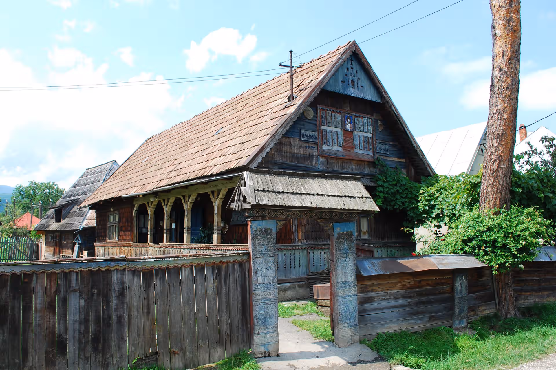 Casa Memorială Stan Ioan Pătraș din Săpânța, România Casa Memorială Stan Ioan Pătraș din Săpânța, România