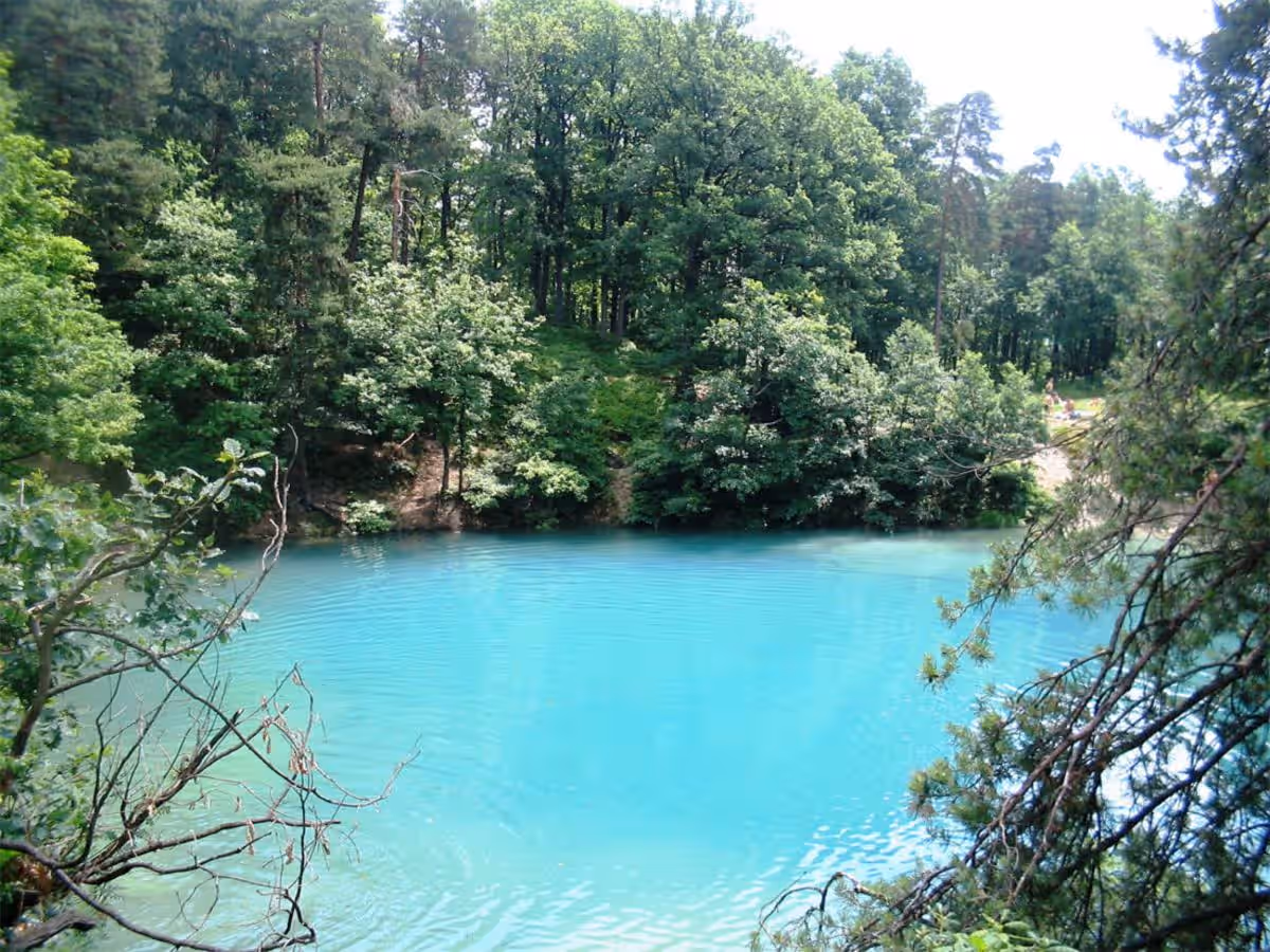 Lacul Albastru din Baia Sprie, România, fotografia 3