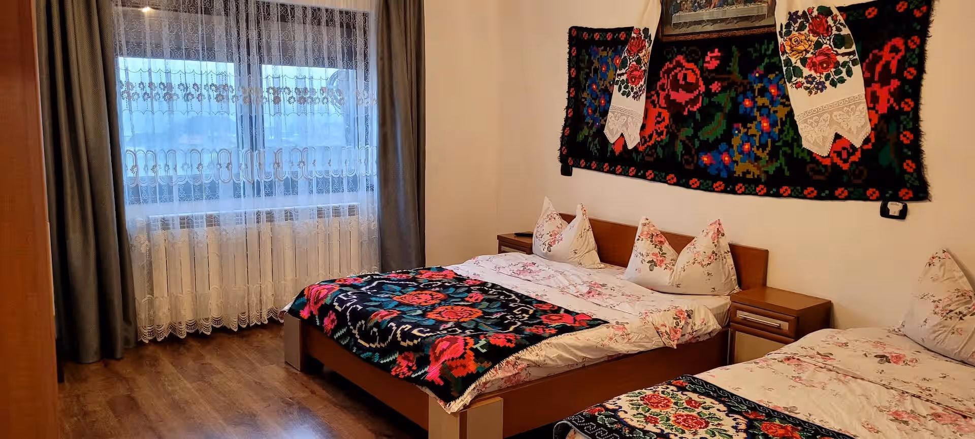 Casa Dalina În Maramureș din Rona de Jos, România, fotografia 9 Casa Dalina În Maramureș din Rona de Jos, România, fotografia 9
