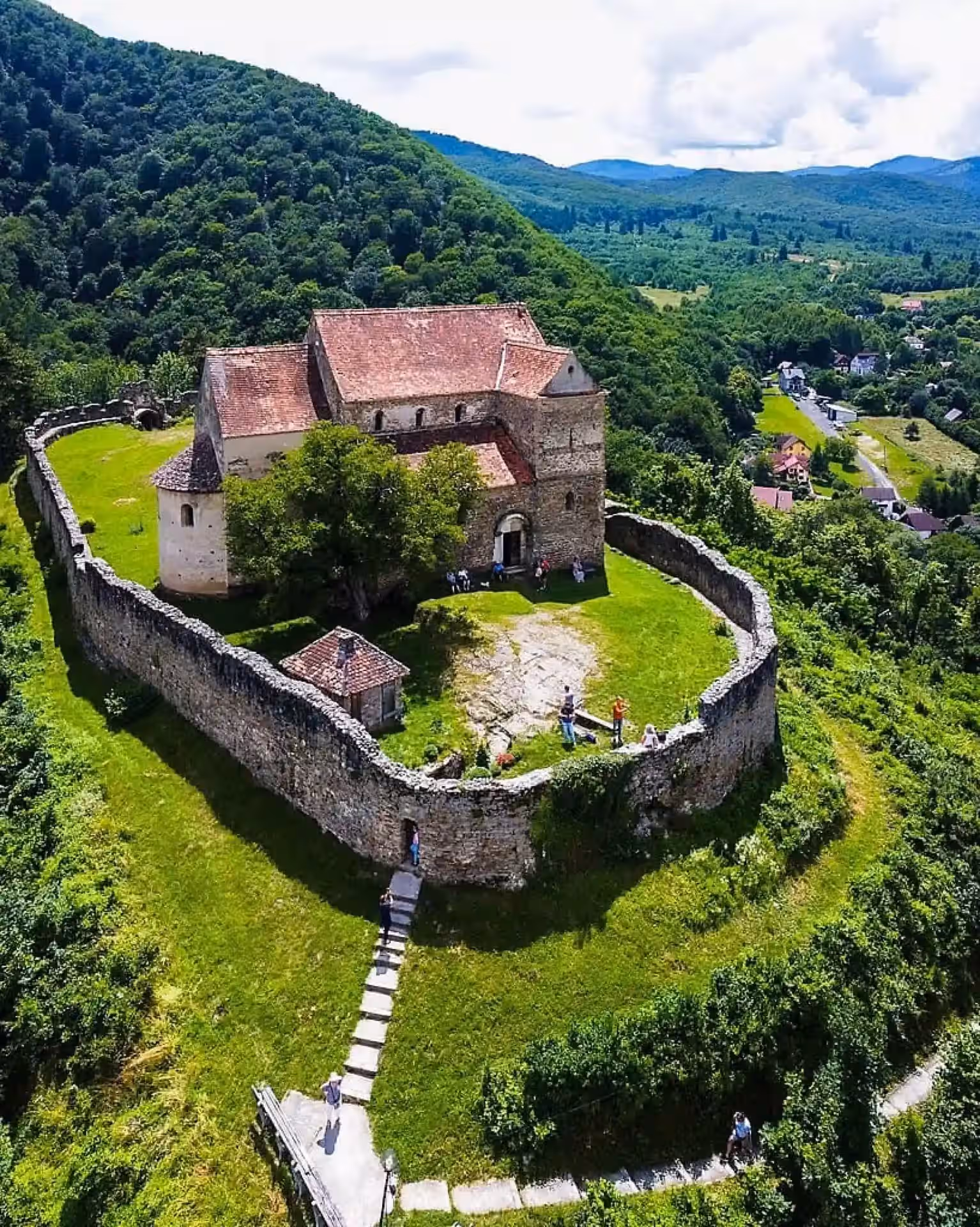 Cetatea Cisnădioara din Cisnădioara, România, fotografia 23 Cetatea Cisnădioara din Cisnădioara, România, fotografia 23