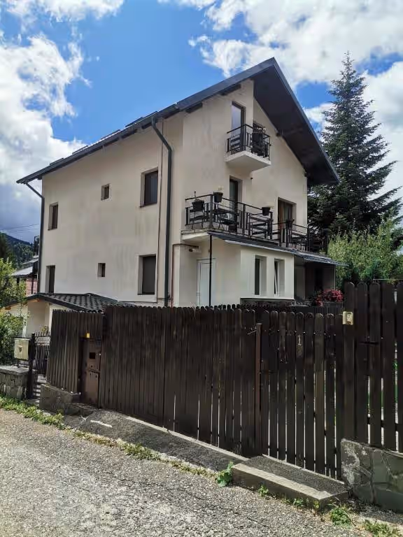 Zoso Home, cazare cu camere cu baie proprie în Bușteni, Valea Prahovei, fotografia 36