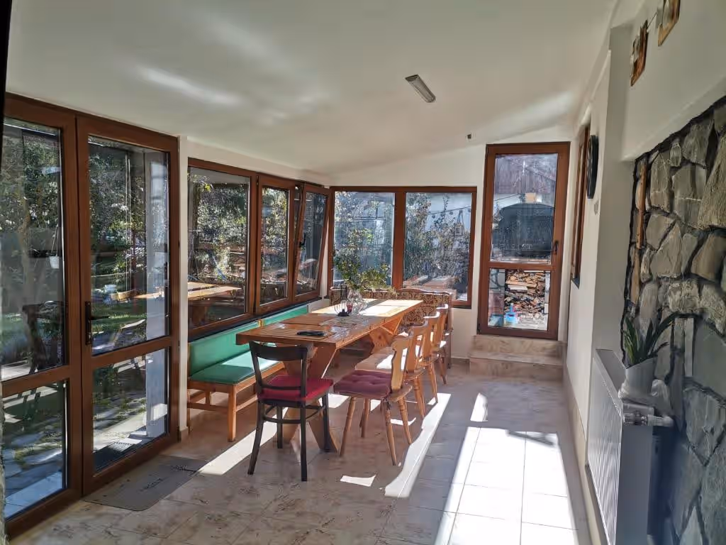 Zoso Home, cazare cu camere cu baie proprie în Bușteni, Valea Prahovei, fotografia 6