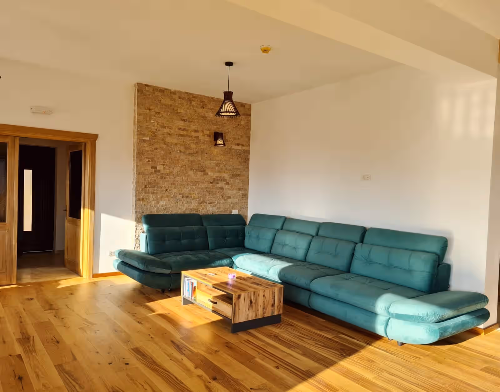 Chalet First Hill, cabană de închiriat integral cu saună în Gura Humorului, Bucovina, fotografia 6 Chalet First Hill, cabană de închiriat integral cu saună în Gura Humorului, Bucovina, fotografia 6