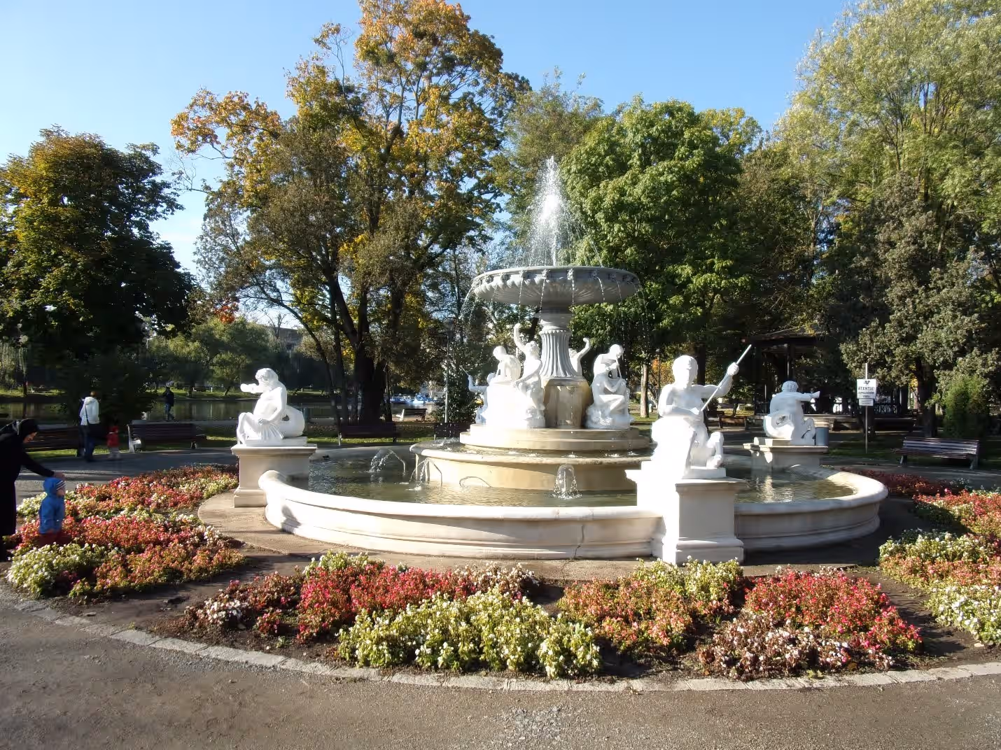 Parcul Central Simion Bărnuțiu din Cluj-Napoca, România, fotografia 12 Parcul Central Simion Bărnuțiu din Cluj-Napoca, România, fotografia 12