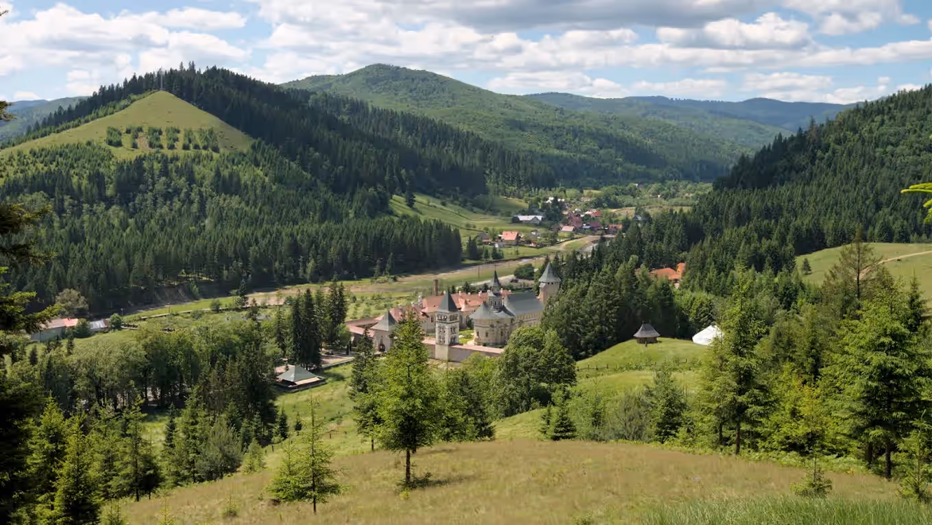 Mănăstirea Putna din Putna, România, fotografia 21