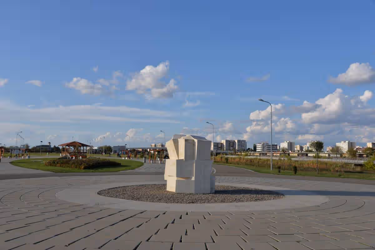 Parcul Municipal Vest din Ploiești, România, fotografia 8 Parcul Municipal Vest din Ploiești, România, fotografia 8