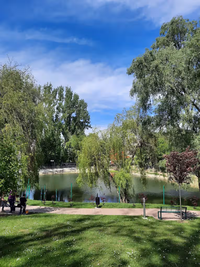 Parcul de Agrement Tătărași din Suceava, România, fotografia 7