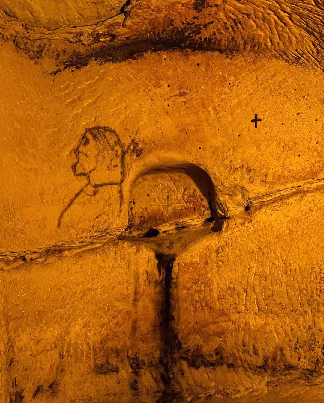 Mănăstirea Rupestră Șinca Veche din Șinca Veche, România, fotografia 5