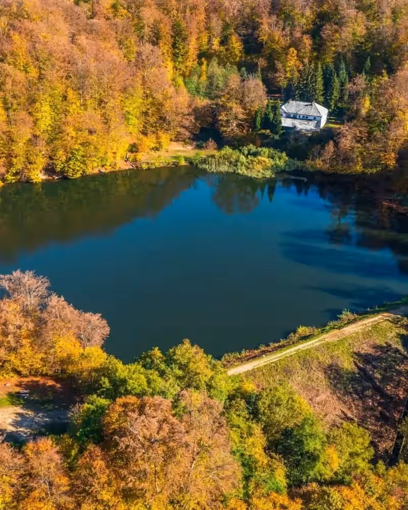 Lacul Bodi Mogoșa din Baia Sprie, România, fotografia 9