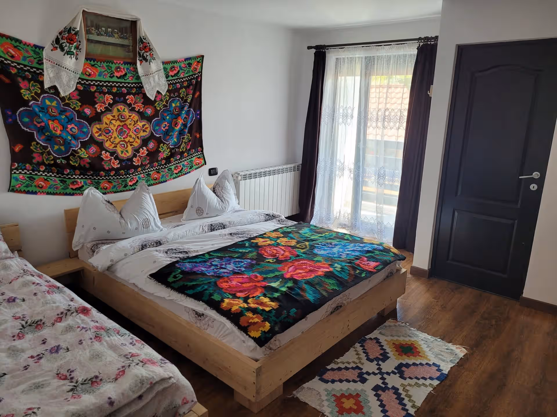 Casa Dalina În Maramureș din Rona de Jos, România, fotografia 8 Casa Dalina În Maramureș din Rona de Jos, România, fotografia 8