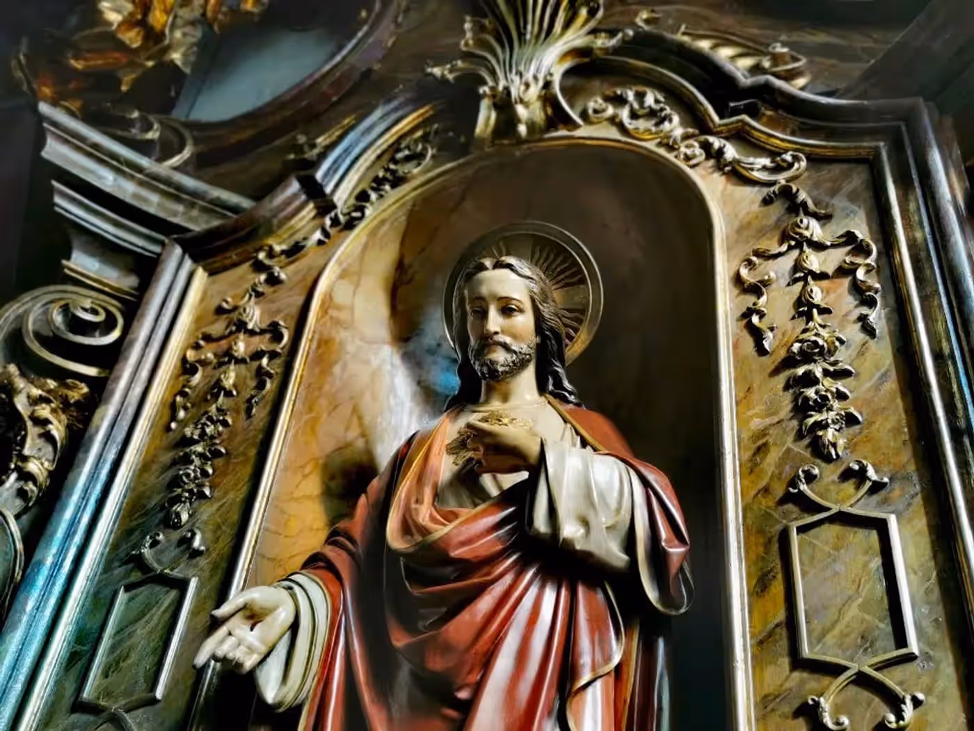Biserica Romano-Catolică „Sfânta Treime” Sibiu din Sibiu, România, fotografia 5
