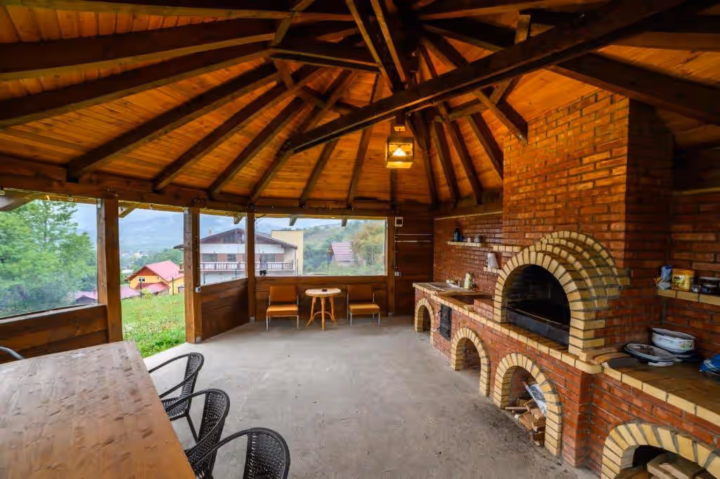 Chalet First Hill, cabană de închiriat integral cu saună în Gura Humorului, Bucovina, fotografia 17 Chalet First Hill, cabană de închiriat integral cu saună în Gura Humorului, Bucovina, fotografia 17