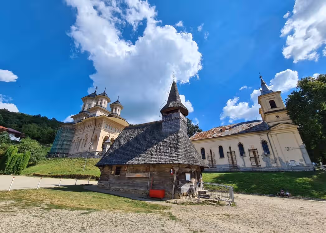 Mănăstirea Nicula din Nicula, România Mănăstirea Nicula din Nicula, România