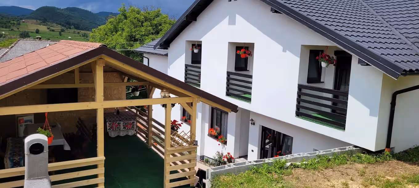 Casa Dalina În Maramureș din Rona de Jos, România, fotografia 17 Casa Dalina În Maramureș din Rona de Jos, România, fotografia 17