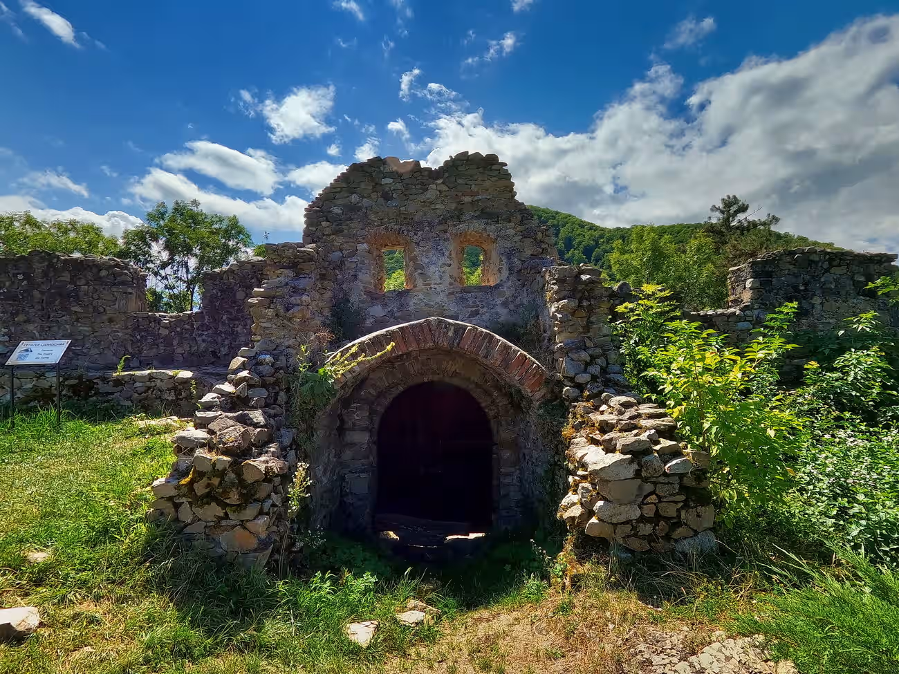 Cetatea Cisnădioara din Cisnădioara, România, fotografia 16 Cetatea Cisnădioara din Cisnădioara, România, fotografia 16