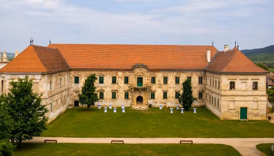 Castelul Bánffy Bonțida din Bonțida, România, fotografia 14