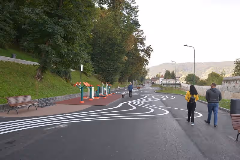 Promenada de sub Tâmpa din Brașov, România, fotografia 12 Promenada de sub Tâmpa din Brașov, România, fotografia 12