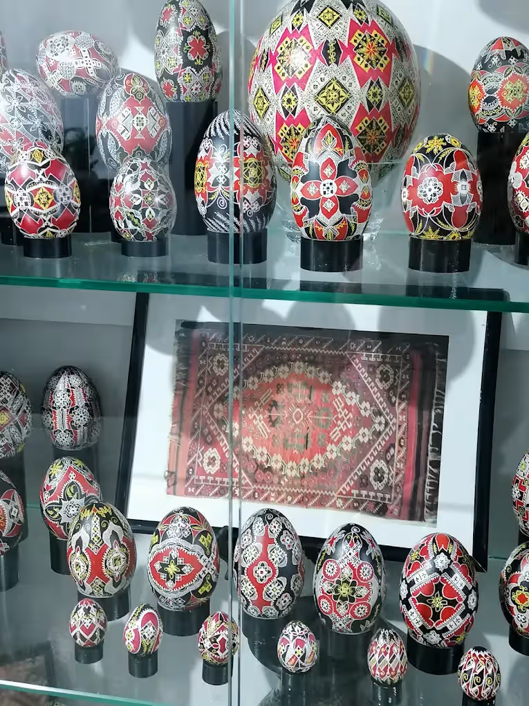 Muzeul Ouălor Lucia Condrea din Moldovița, România, fotografia 9