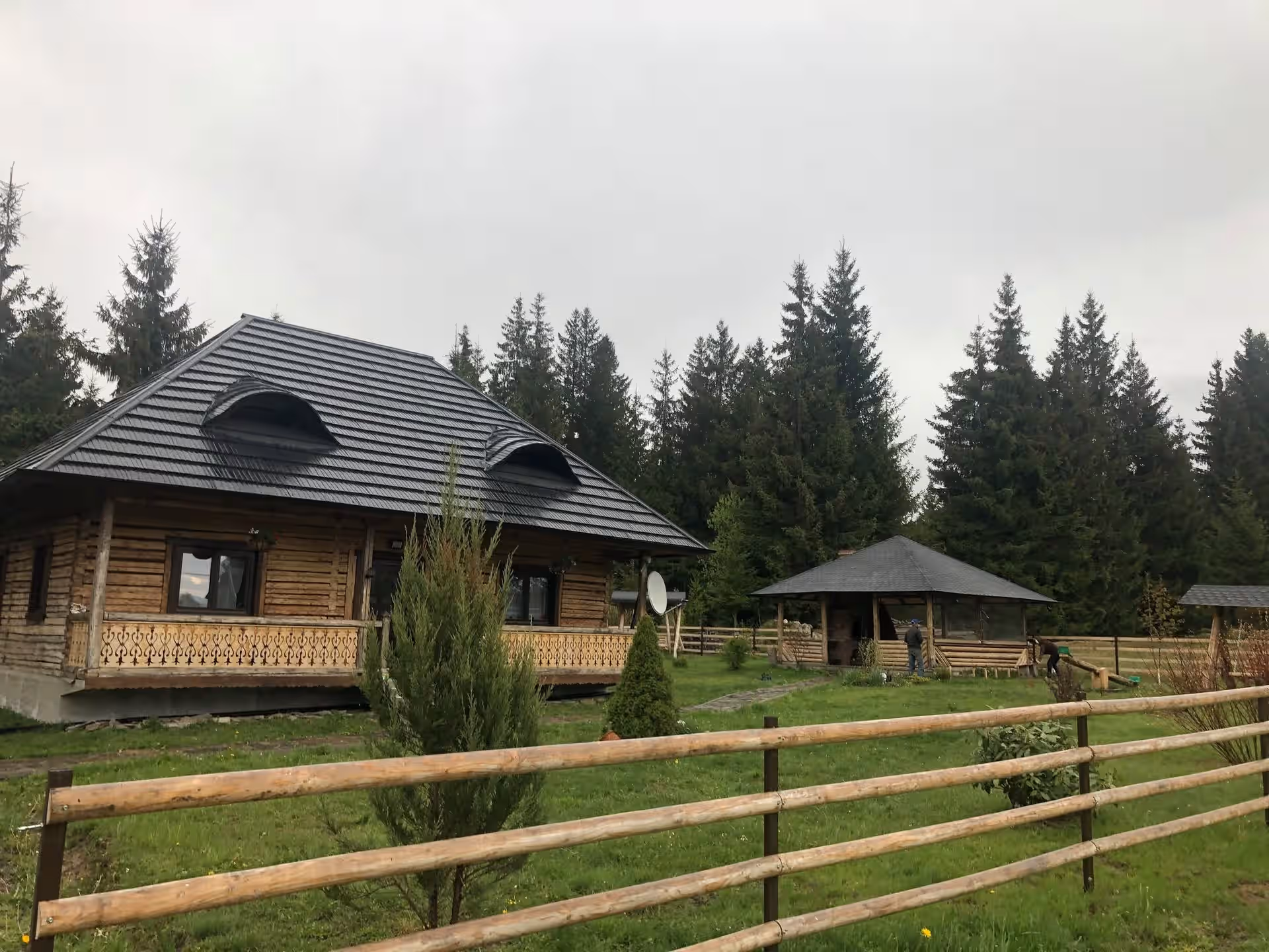 Căsuța din Povești din Dorna-Arini, România, fotografia 4 Căsuța din Povești din Dorna-Arini, România, fotografia 4